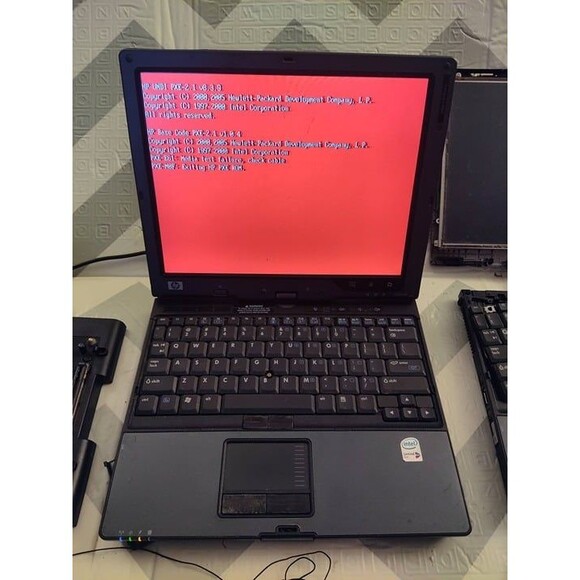 HP Compaq tc4400 2-in-1 Tablet Laptop, Docking Station, Another HP Tc4200 Parts - Picture 3 of 12